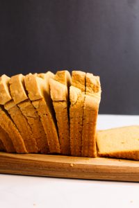 gluten free sandwich bread on a cutting board