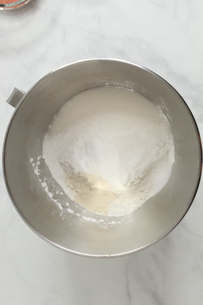 dry ingredient for gluten-free strawberry cake