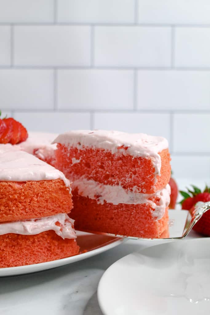 gluten free strawberry cake sliced