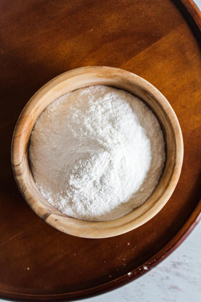 brown bowl of sweet rice flour.