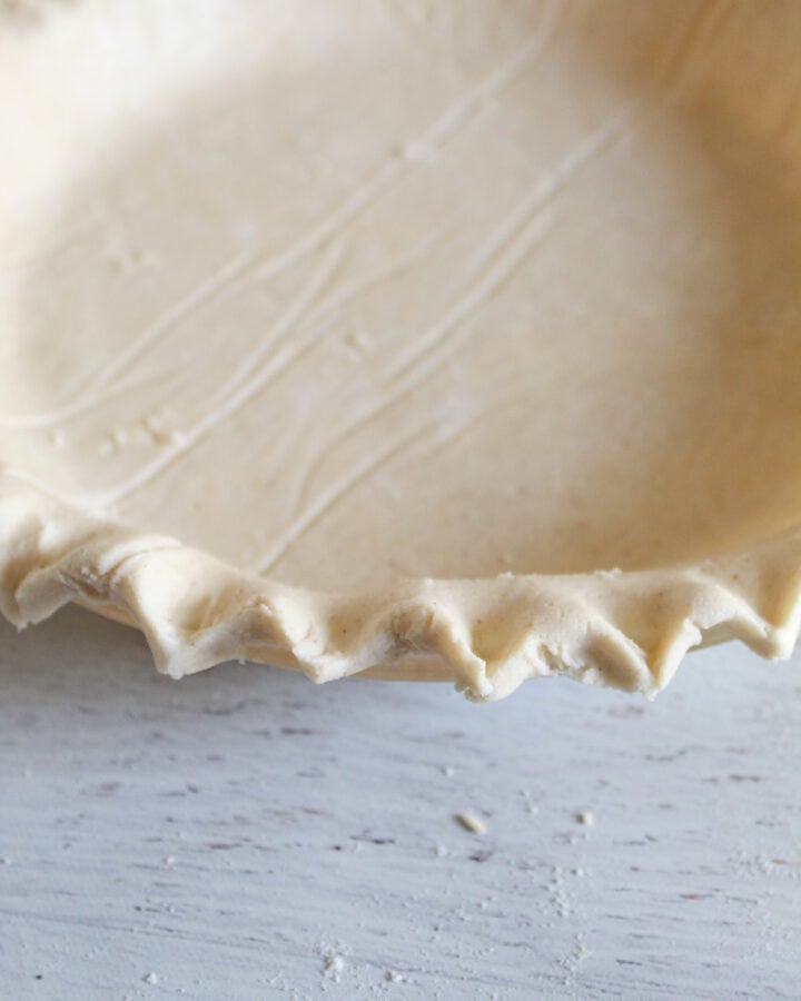 prepared pie crust in a plate