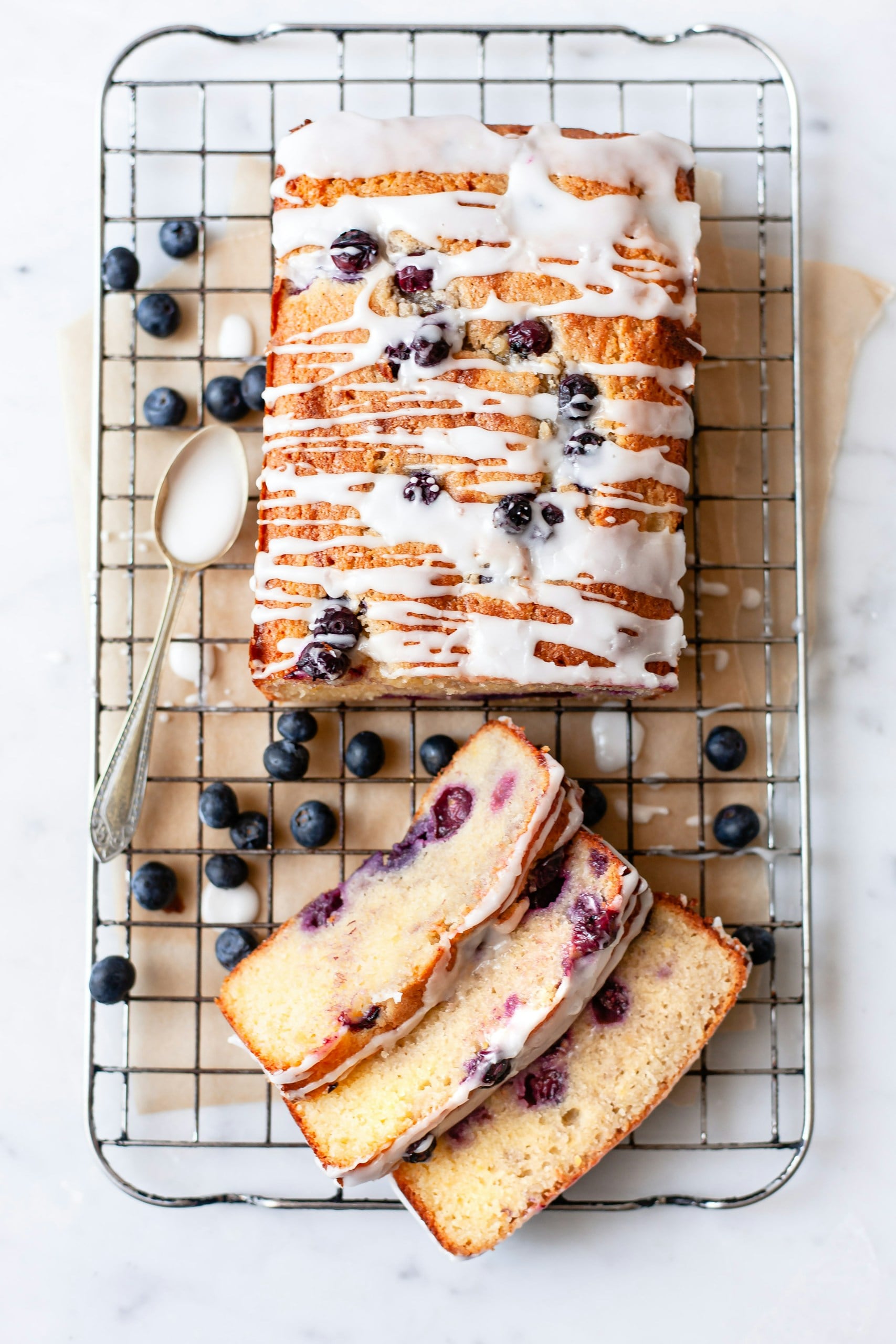 Blueberry cinnamon coffee cake