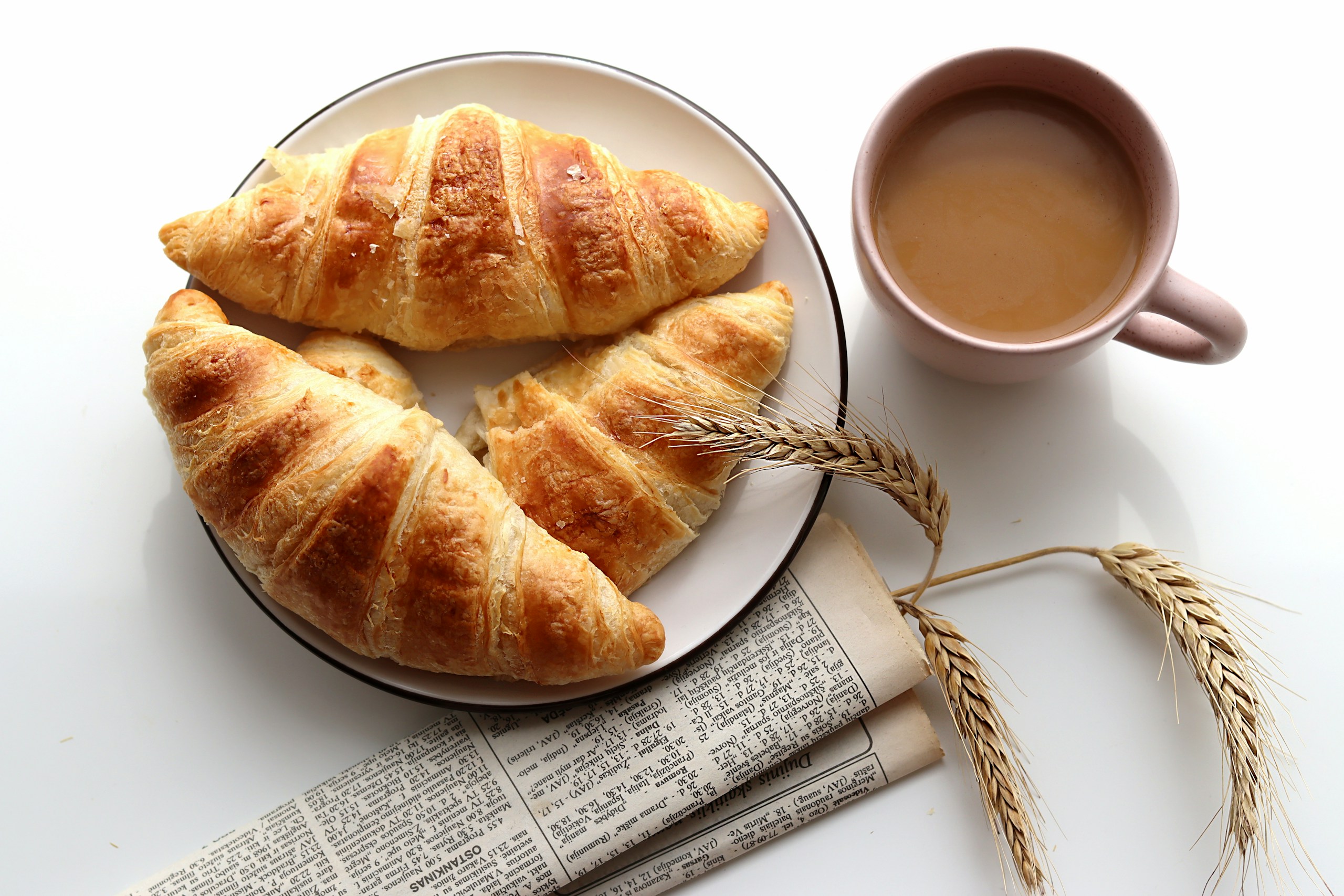 croissants with chocolate drink